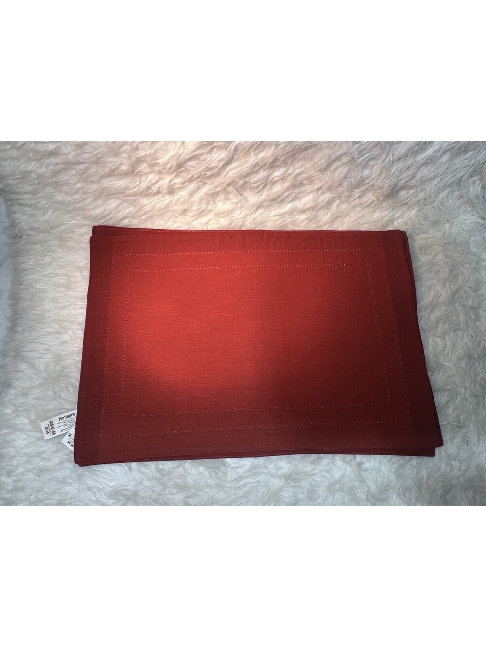 Pier 1 Imports: 6 Hemstitch Rust colored Placemats Size: 13 IN X 19 IN